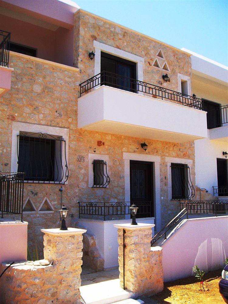 Olive Coast Suites Palekastro Extérieur photo